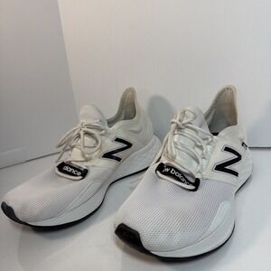 New Balance Fresh Foam Roav Men's Running Shoes, Size 10 , White/Black